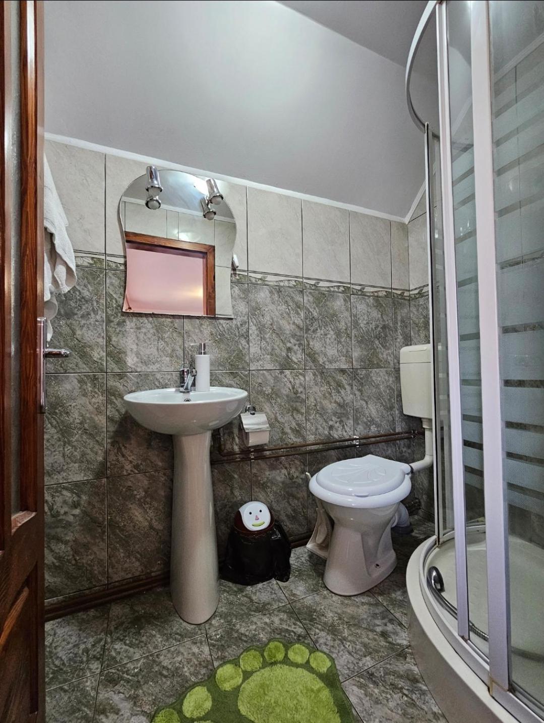 Vila Vladut Zărneşti Bagian luar foto