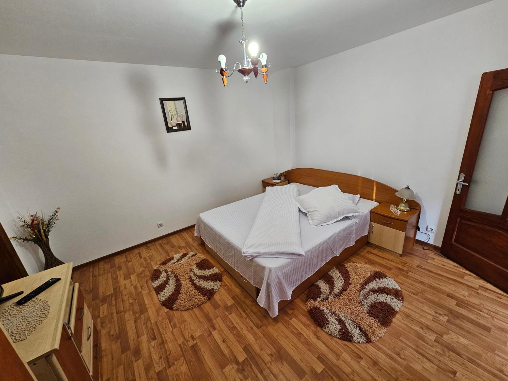 Vila Vladut Zărneşti Bagian luar foto