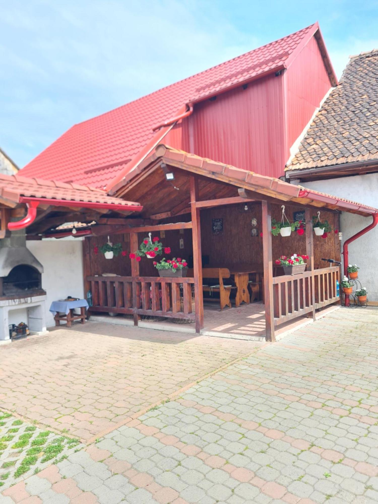 Vila Vladut Zărneşti Bagian luar foto