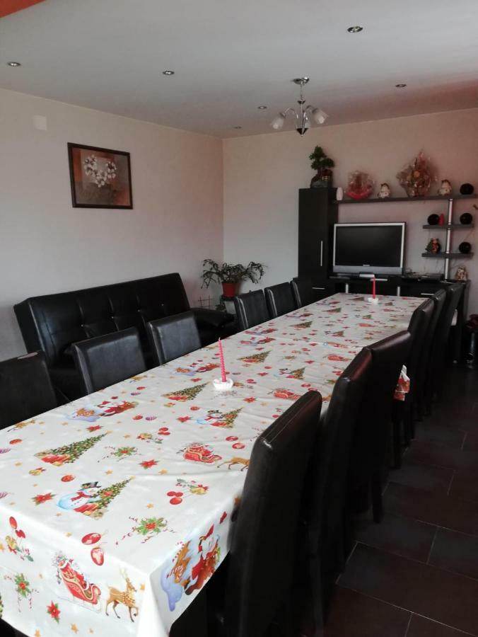 Vila Vladut Zărneşti Bagian luar foto